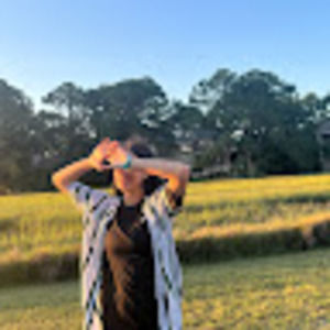 Meet your Posher, Eva